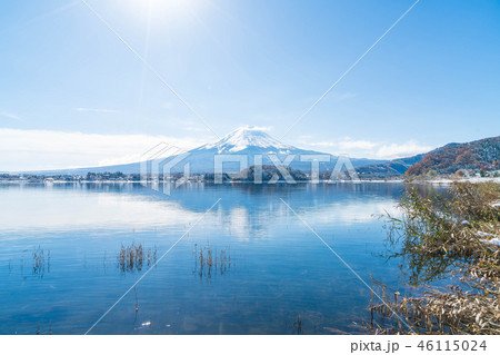 Mountain Fuji San at Kawaguchiko Lake. Mountain Fuji San at Kawaguchiko Lake. 46115024