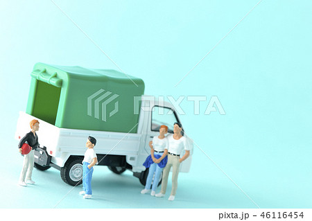 引越しの日 46116454