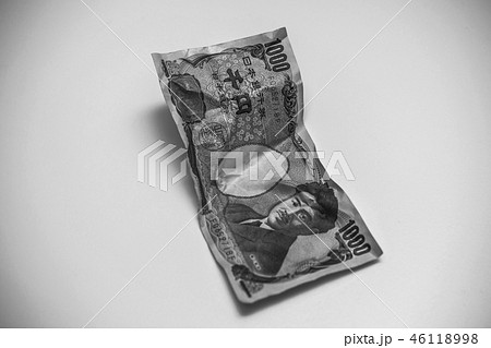 お金 46118998