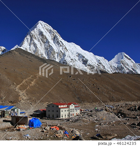 Hotels in Gorak Shep. Hotels in Gorak Shep. 46124235