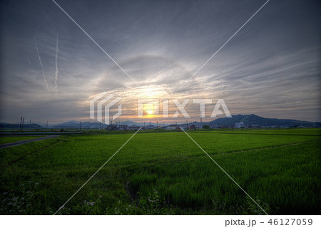 sun halo and sun dog 46127059