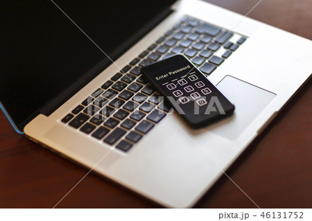 知見　モバイル　スマホ　AI　5G　コントロール　操作　画面　解除　ロック 46131752