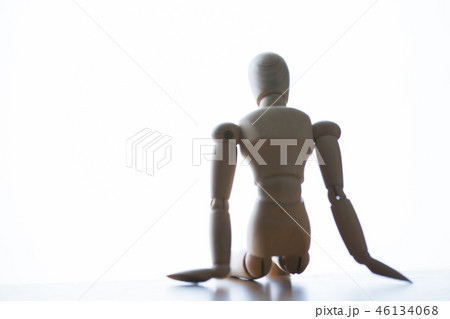 ネガティブ 46134068
