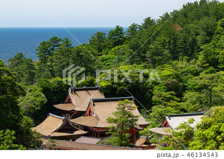 日御碕神社 -夜を司る美しい朱の社殿- 日御碕神社 -夜を司る美しい朱の社殿- 46134543