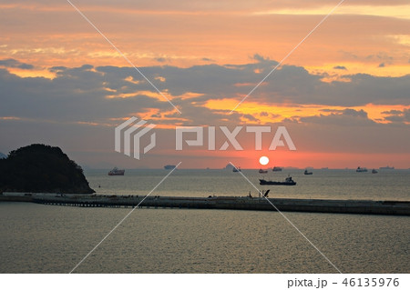 海 旅行 夕焼け 46135976