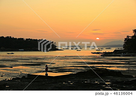 海 旅行 夕焼け 46136004