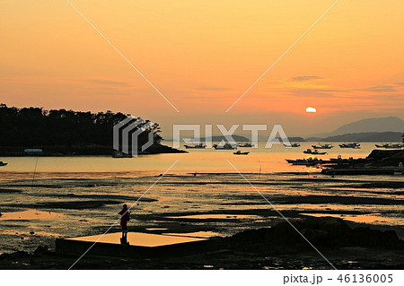 海 旅行 夕焼け 46136005