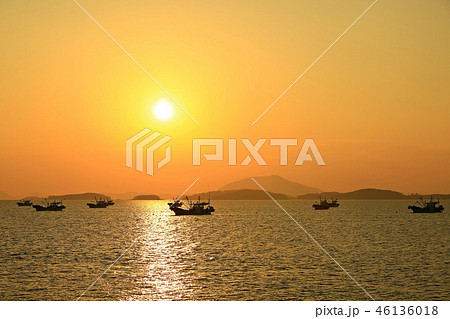 海 旅行 夕焼け 46136018
