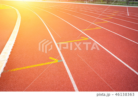 White lines of stadium and texture of running 46138363