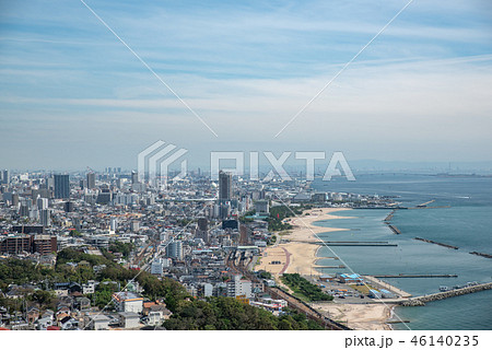 須磨海浜公園と神戸市市街地 46140235