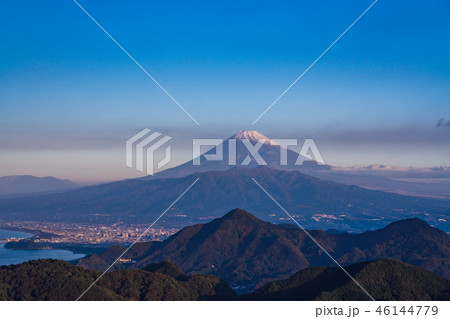 【静岡県】伊豆葛城山から望む富士山 【静岡県】伊豆葛城山から望む富士山 46144779