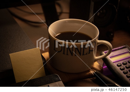 コ-ヒ-と事務用品3 コ-ヒ-と事務用品3 46147250