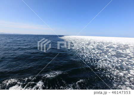 流氷の海～オホーツク海・紋別沖［Ｃ］ 46147353