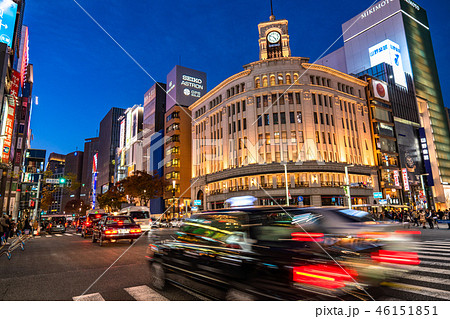 《東京都》銀座の夜景・歩行者天国 《東京都》銀座の夜景・歩行者天国 46151851