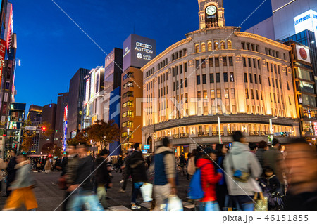 《東京都》銀座の夜景・歩行者天国 46151855