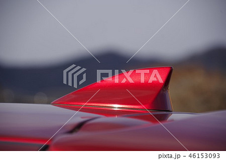 車のオプションパーツ　シャークアンテナ 46153093