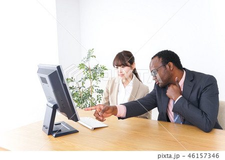 外国人労働者 外国人労働者 46157346