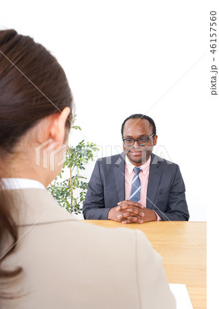 働く外国人と日本人 働く外国人と日本人 46157560