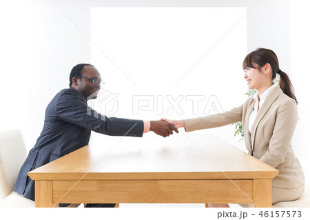 ビジネスシーン ビジネスシーン 46157573