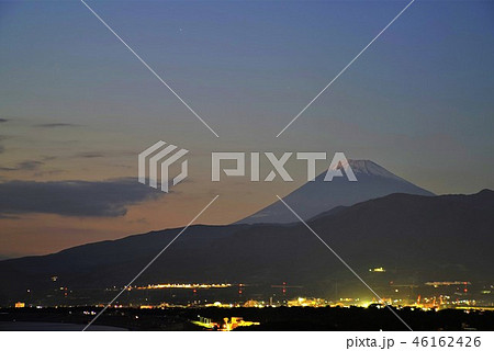 愛鷹山と富士山 46162426