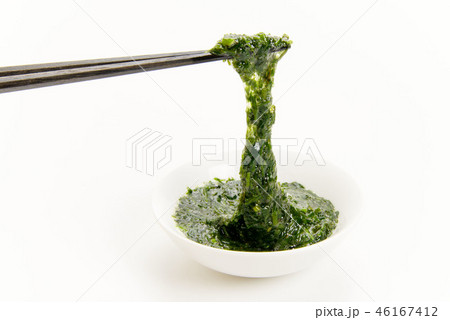 箸で摘まんだ刺身ぎばさ 箸で摘まんだ刺身ぎばさ 46167412