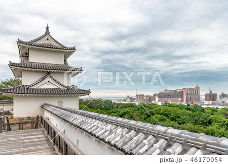 明石城 巽櫓と明石市街の風景 46170054