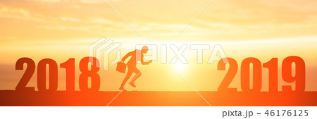 silhouette businessman go to 2019 silhouette businessman go to 2019 46176125