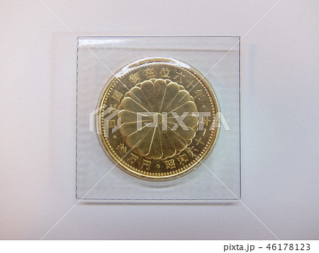 昭和天皇御在位六十年記念十万円金貨 昭和天皇御在位六十年記念十万円金貨 46178123
