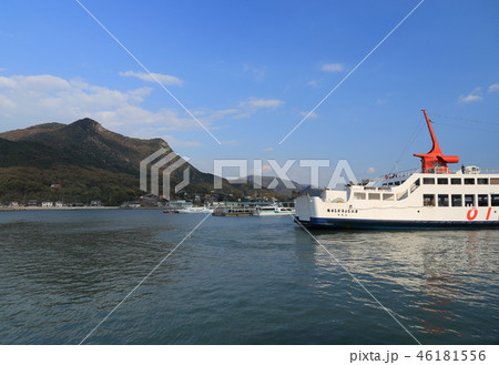 小豆島の土庄港 46181556