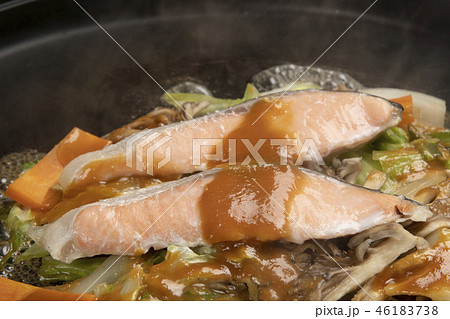 鮭のちゃんちゃん焼き 46183738