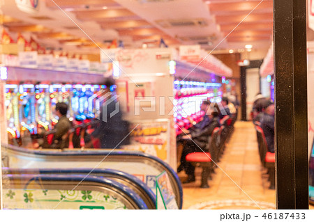 パチンコ ガラス越し撮影 46187433