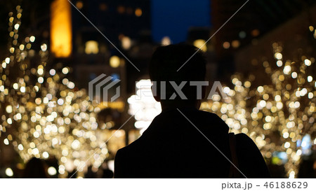Silhouette of Asian man back, alone in Christmas 46188629