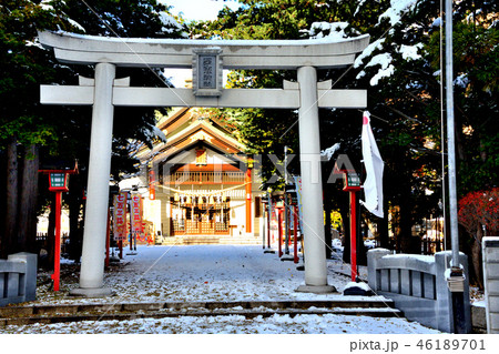 札幌市発寒神社の鳥居と拝殿 札幌市発寒神社の鳥居と拝殿 46189701