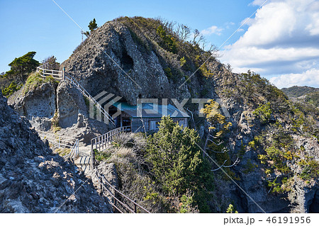 静岡県 石廊崎の石室神社 静岡県 石廊崎の石室神社 46191956