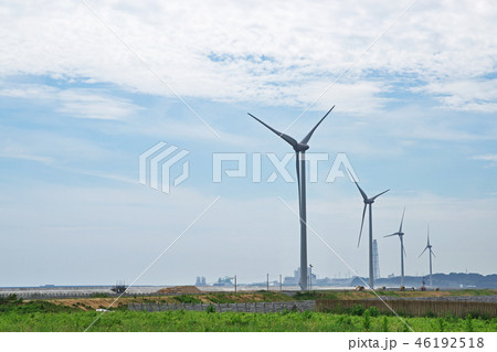 風力発電機のある風景 46192518