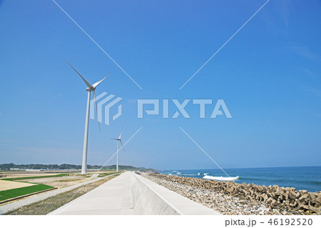 風力発電機のある風景 46192520