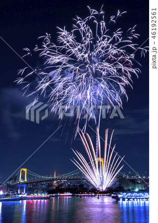 お台場レインボー花火 縦構図 お台場レインボー花火 縦構図 46192561