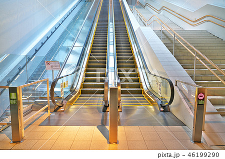 【エスカレーター】 【エスカレーター】 46199290