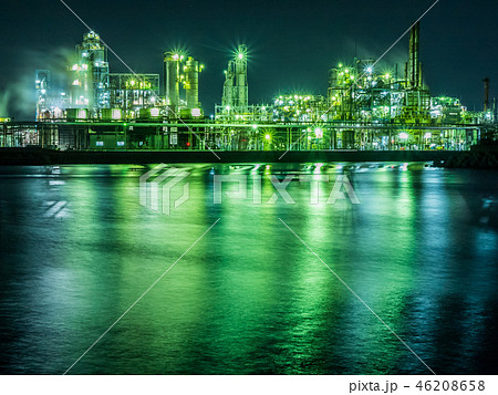 姫路市播磨臨海工業地域の工場夜景　ダイセル化学工場 46208658