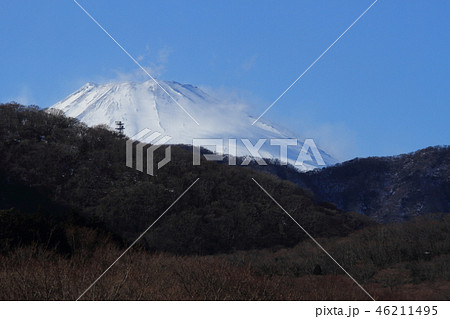 大涌谷から富士山を望む 46211495