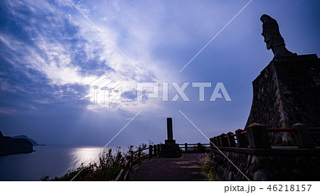高浜海水浴場の眺め・魚藍観音 46218157