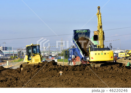 土木工事現場(河川堤防) 46220246