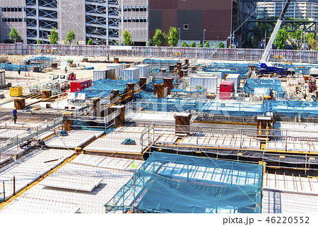 マンション・ビルの建設現場 46220552