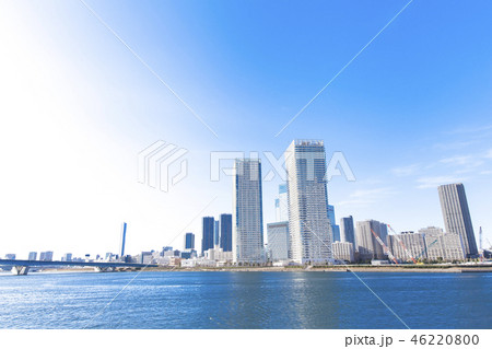水辺の都市風景 水辺の都市風景 46220800