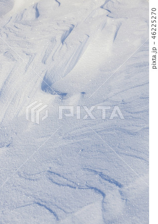 Deep snowdrifts Deep snowdrifts 46225270