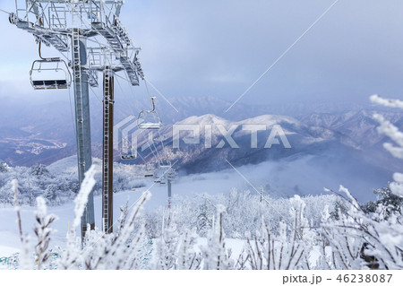 山 雪景色 霧氷 46238087