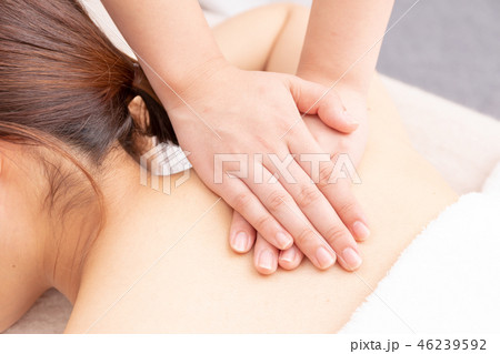 女子力　エステ　エステティシャン　サロン　イメージ　 46239592