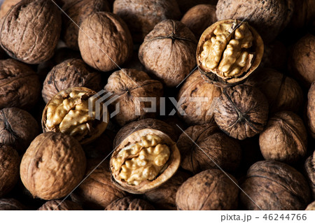tasty walnuts background tasty walnuts background 46244766