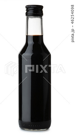 Bottle of  balsamic vinegar 46254098