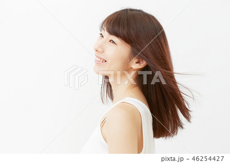 女性　美容 46254427
